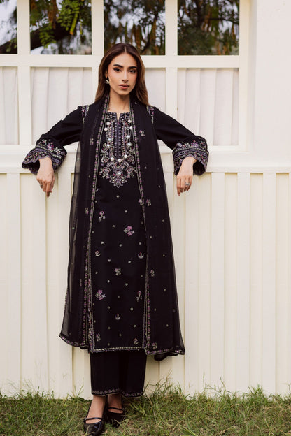 Black Cascade By Muntaha